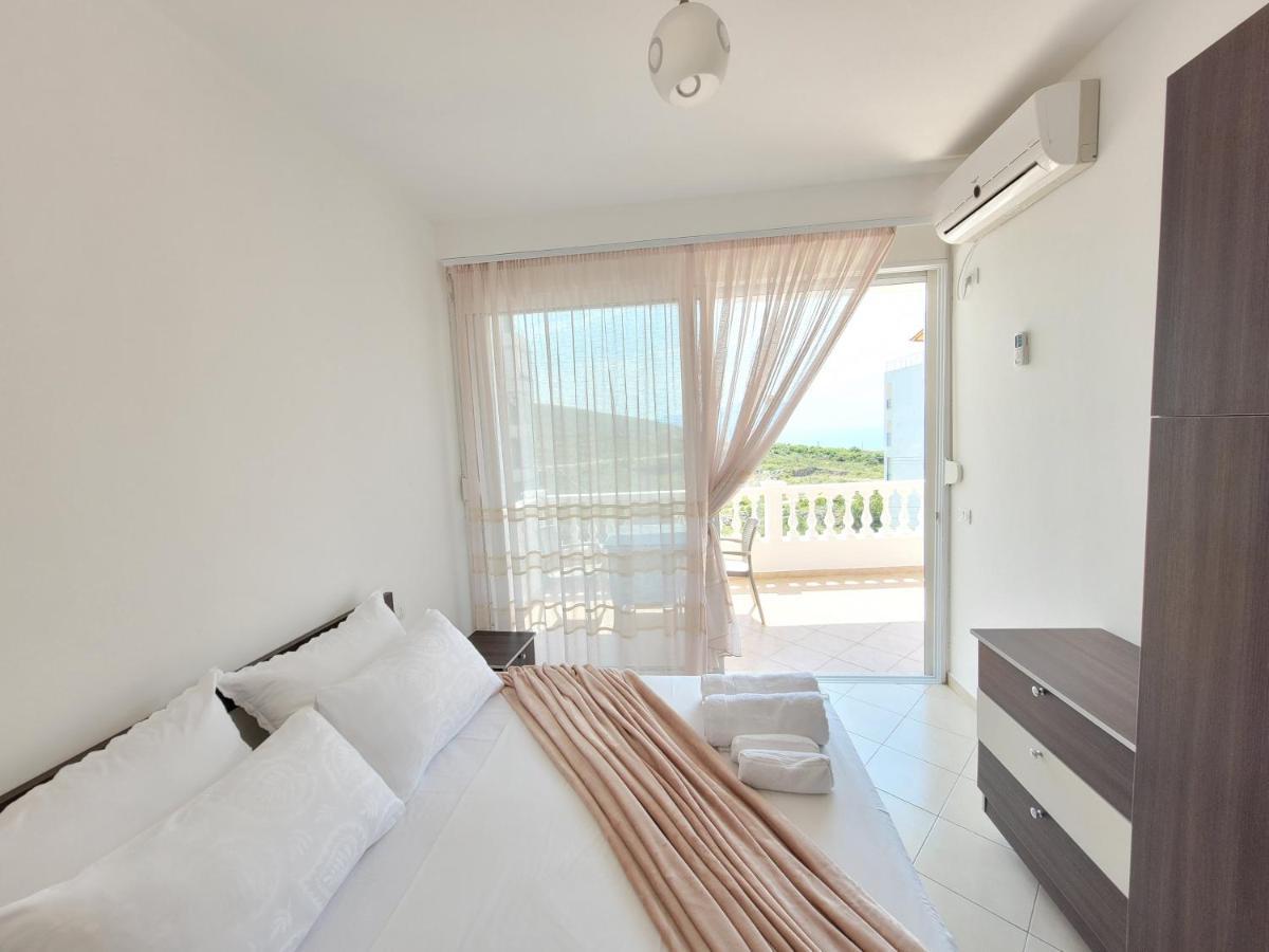 Parid Appartments Sarandë Buitenkant foto