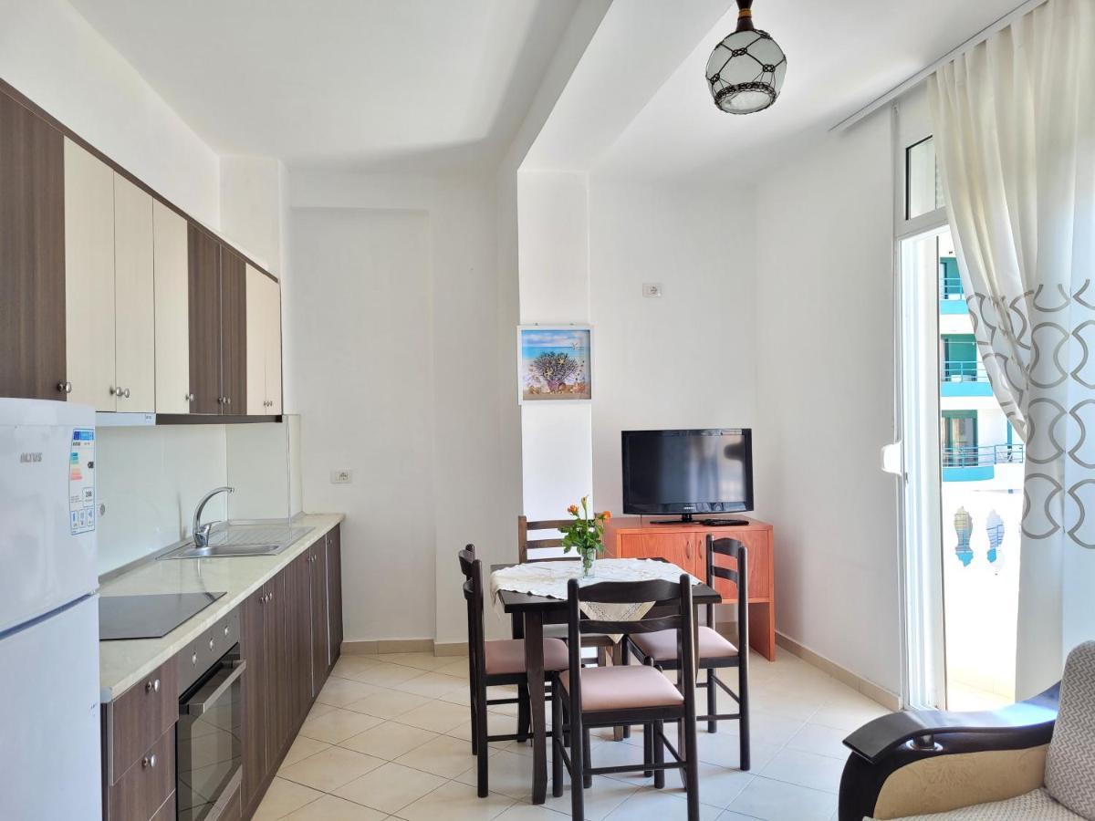Parid Appartments Sarandë Buitenkant foto