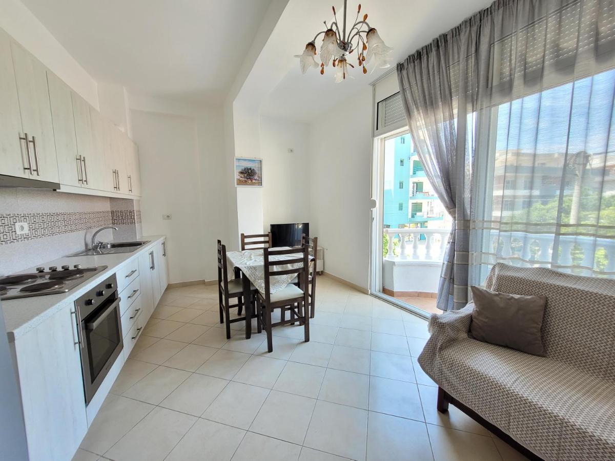 Parid Appartments Sarandë Buitenkant foto