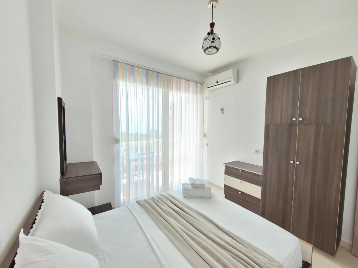 Parid Appartments Sarandë Buitenkant foto