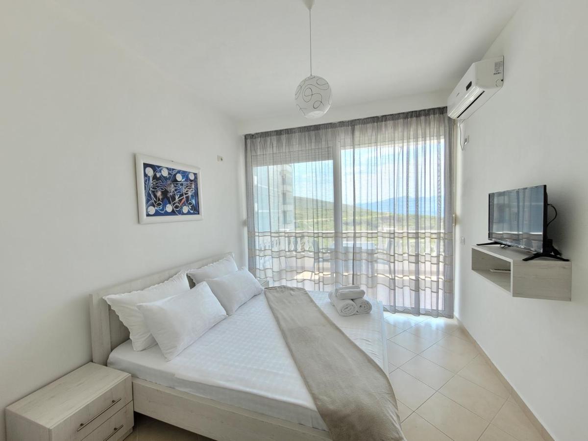 Parid Appartments Sarandë Buitenkant foto