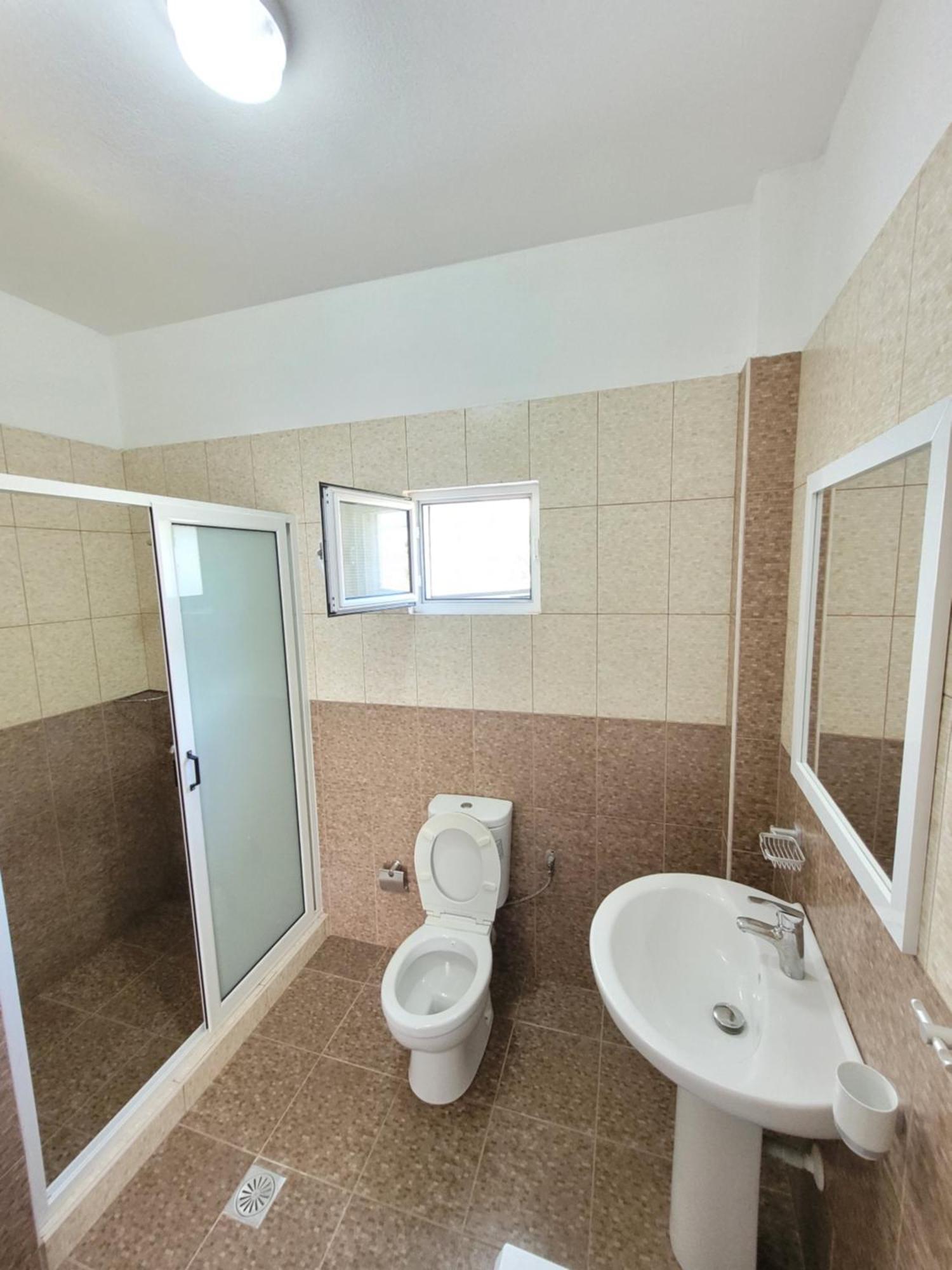 Parid Appartments Sarandë Buitenkant foto